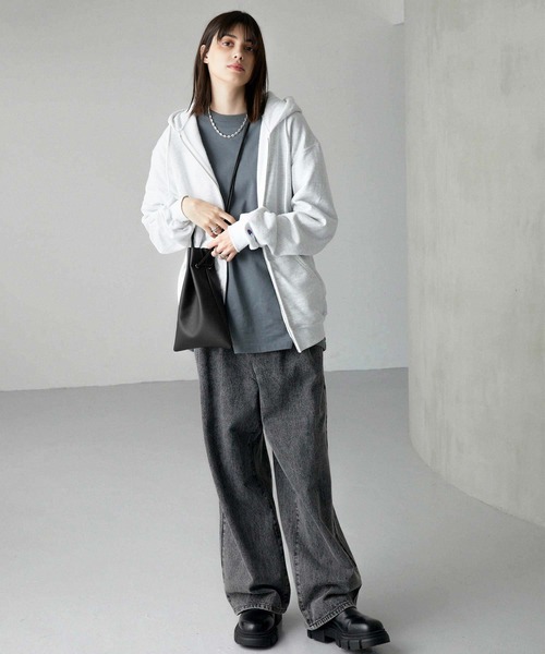 ショルダーバッグ 「Alfred Alex」synthetic leather drawstring