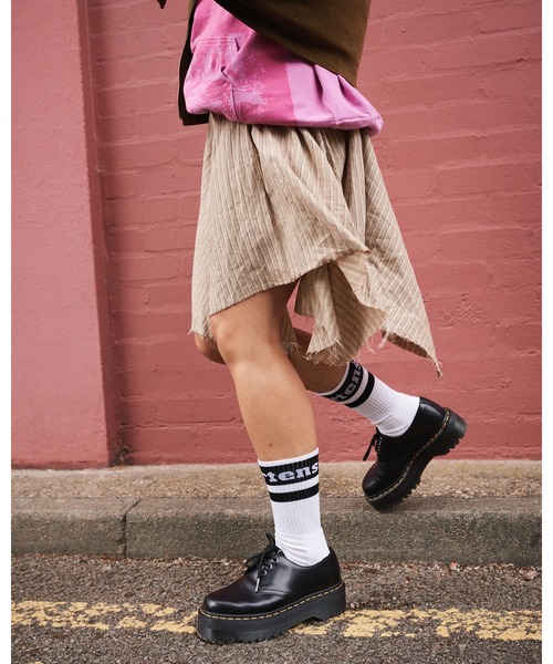 ユニセックス【Dr Martens】Vertical ロゴ リブ ソックス 2色 ユニセックス【Dr Martens】Vertical ロゴ リブ ソックス 2色