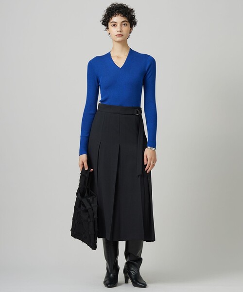 ICBニット　タグ付き タグ付き】iCB Vネックニット - メルカリ