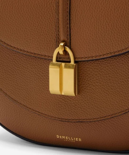【DEMELLIER】シエナサドル 国内発【DEMELLIER】The Siena Saddle シエナサドル/2WAYバッグ
