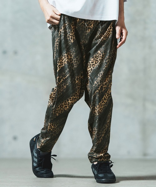 【GLIMCLAP】サルエルイージーパンツ/モノトーン総柄 30%OFF【GLIMCLAP(グリムクラップ)】 Fleece fabric sarouel & jogger