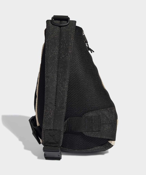 adidas ワンショルダーバッグ　リュック 楽天市場】アディダス ボディバッグ adidas 斜めがけ ワン