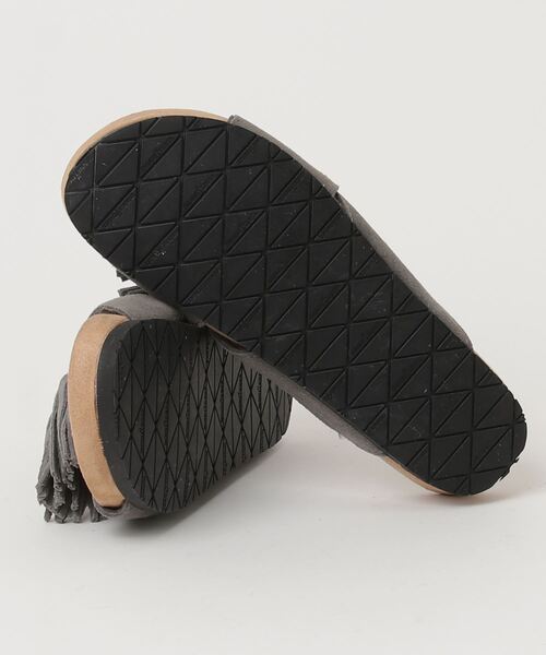 「Minnetonka」 フラットサンダル 6 グレー レディース_画像3