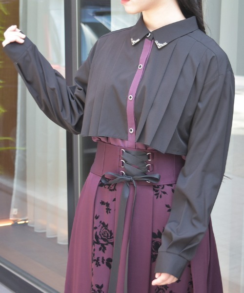 axes femme（アクシーズ ファム） ブラウス シャツ 金具付バイカラー