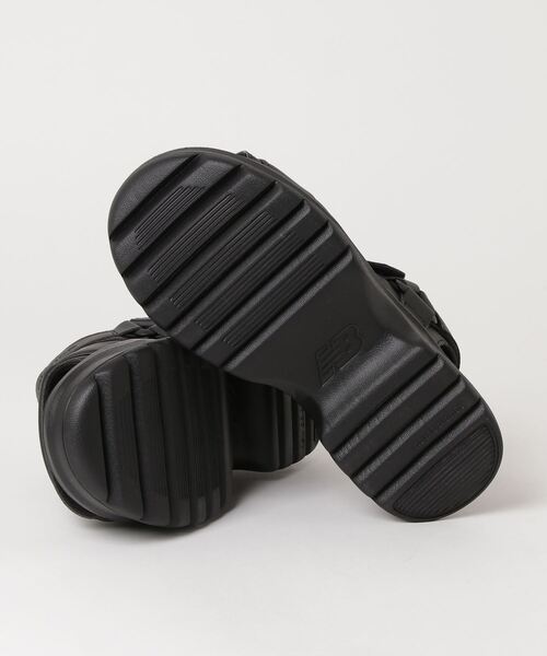 New Balance（ニューバランス） フラットサンダル 25cm ブラック