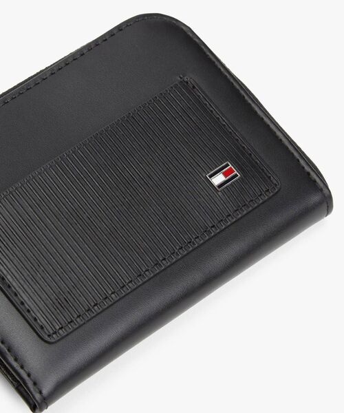 TOMMY HILFIGER（トミー・ヒルフィガー） 財布 フラッグジップ