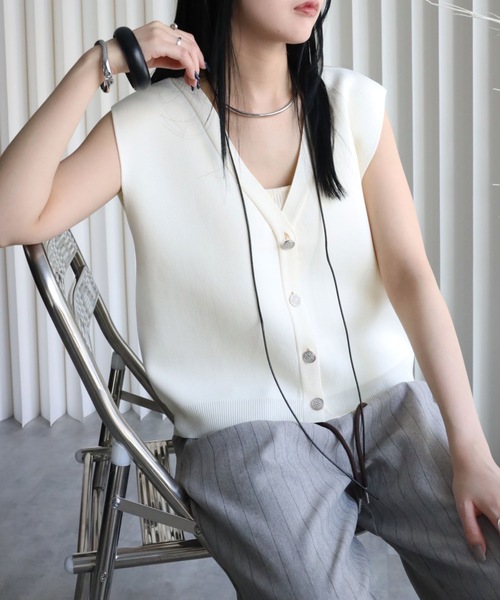 YENNA ベスト ジレ 「 2026 SS 新作 」ストラクチャードスリーブニット