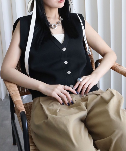 YENNA ベスト ジレ 「 2026 SS 新作 」ストラクチャードスリーブニット