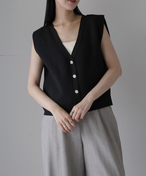 YENNA ベスト ジレ 「 2026 SS 新作 」ストラクチャードスリーブニット