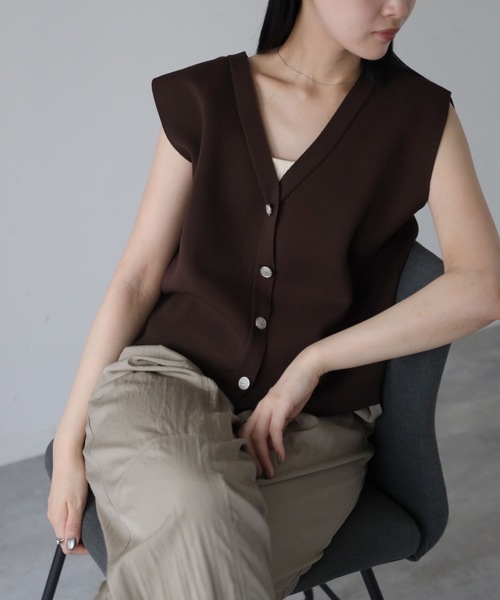 YENNA ベスト ジレ 「 2026 SS 新作 」ストラクチャードスリーブニット