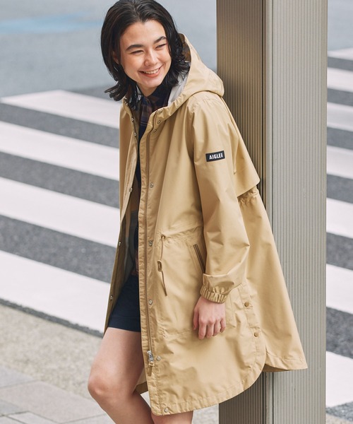 AIGLE ベージュナイロン レディーストレンチコート AIGLE（エーグル） トレンチコート コート 透湿 防水 防風 2.5レイヤー