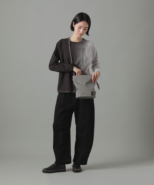 「ZUCCa」 ショルダーバッグ FREE グレー レディースの画像