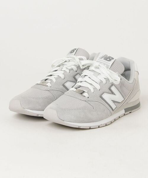 「New Balance」 ローカットスニーカー 23.5cm グレー レディース
