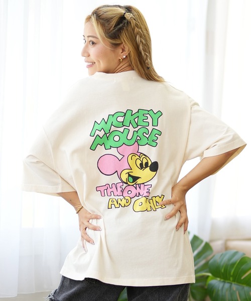 ☆Disneyland限定☆レディース用 70周年 お城&ロゴ Tシャツ これは必見】本家ディズニーランド70周年グッズが日本で買える