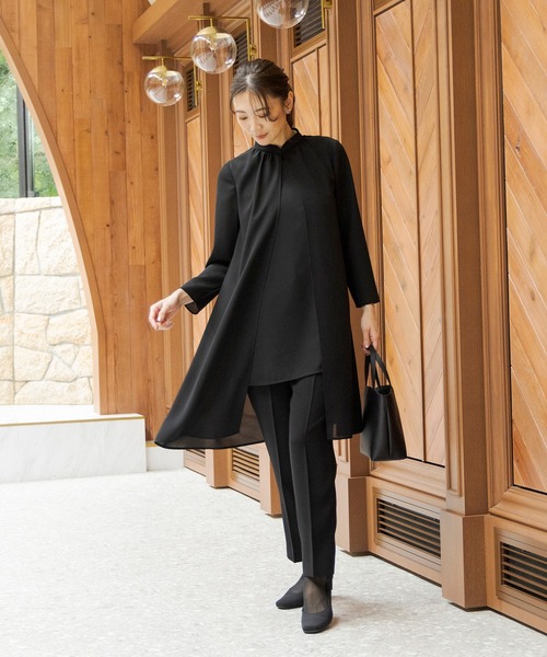 CARETTE（カレット） スラックス パンツ 着丈長めのブラウスとパンツの