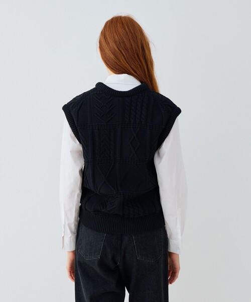 美品　GALERIE VIE ブルーポロニット ベスト 美品 GALERIE VIE ブルーポロニット ベスト