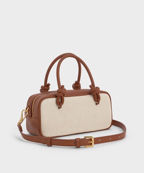 チャールズアンドキース サミーキャンバスノットハンドルイロンゲイティッドバッグ CHARLES & KEITH JAPAN | いつものコーディネートをポップで