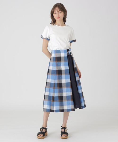 BLUE LABEL CRESTBRIDGE（ブルーレーベルクレストブリッジ） スカート