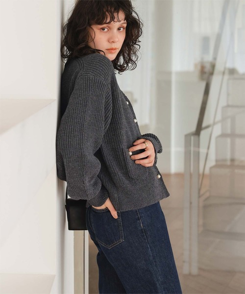 titivate（ティティベイト） カーディガン ポケット付きパールボタン