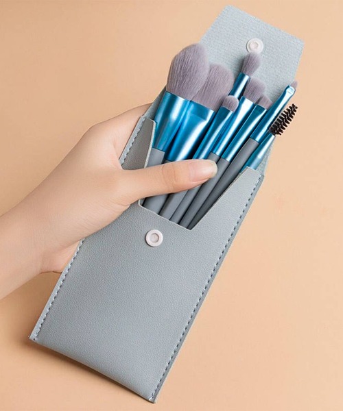 CALIFORNIA OUTFITTERS メイクブラシ 6C30 ケース付き コンパクトミニ