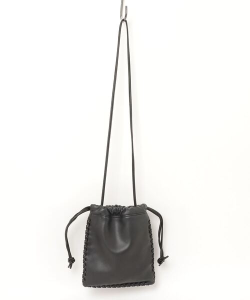 VASIC ブラックレザーショルダーバッグ VASIC 「VASIC」 ショルダーバッグ - ブラック レディース