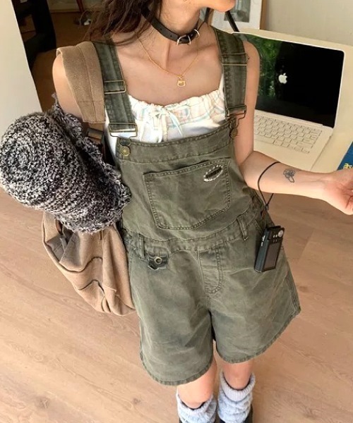 SHEENA（シーナ） サロペット オーバーオール ワンポイント刺繍ロゴ