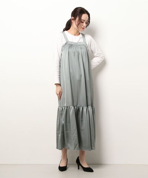 新品 正規品!!  STYLEBLOCK ワンピース サテンギャザーキャミワンピース ワンピース