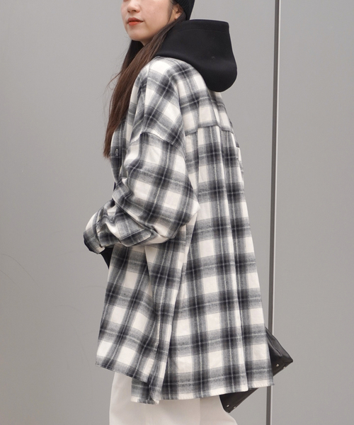 トップブランドのファッション PROVOKE/プロヴォーク】Oversized check Shirt 36 シャツ