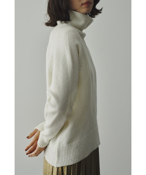 JURGEN LEHL ホワイト ハイネックニット 新品未使用♡ JURGEN LEHL ホワイト ハイネックニット 新品未使用♡