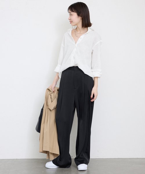 【新品未使用】SLOBE IENA リネンレギュラーシャツ ブラックベース SLOBE IENA（スローブイエナ） ブラウス シャツ リネンコットン