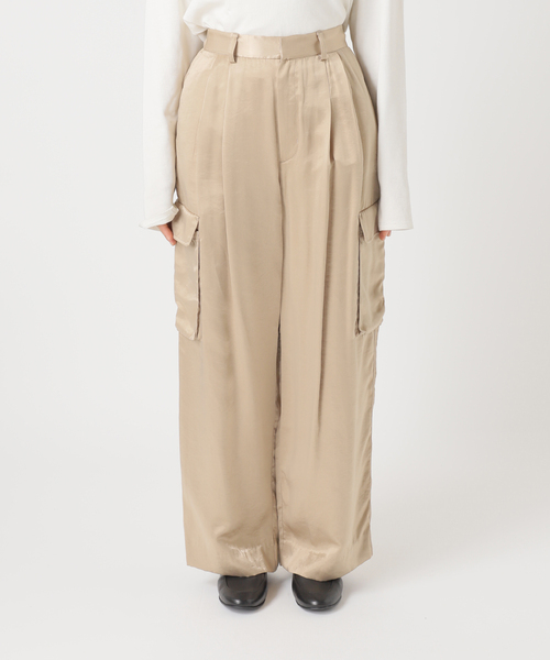 未使用タグ付き！IENA コットンサテンカーゴパンツ SLOBE IENA カーゴパンツ サテンカーゴパンツ レディース
