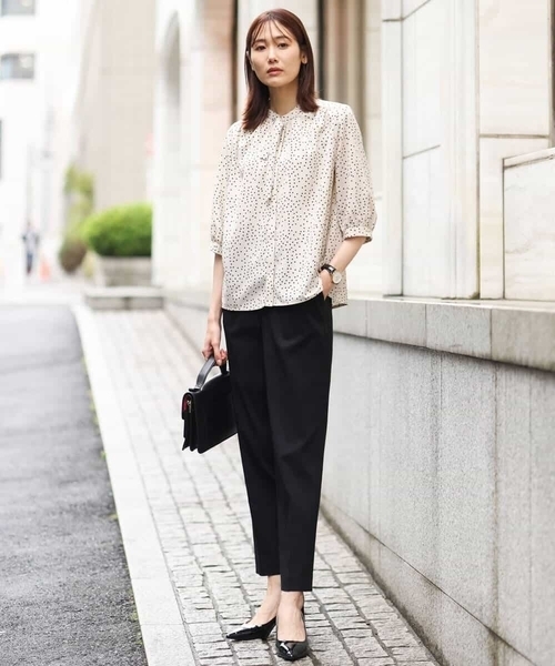 「OFUON le MK」 「OFUON le MK」スラックス 36 ダークグレー レディース_画像3