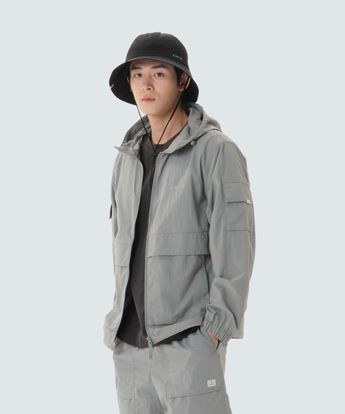 海外限定 Peak スノーピーク　ウィンドブレーカージャケットLサイズ snow peak（スノーピーク） ナイロンジャケット Snow Peak / Taslan