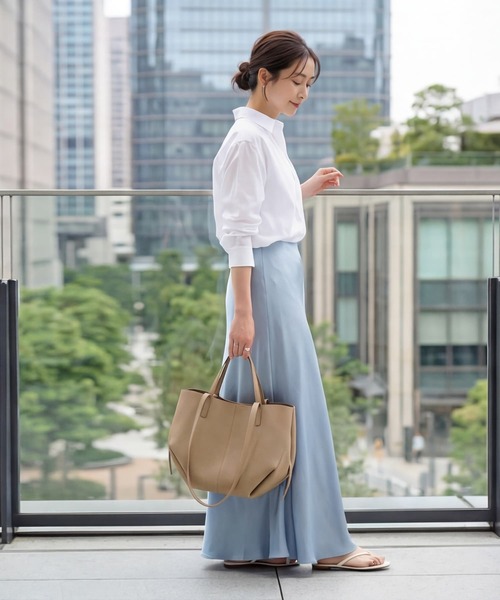 トートバッグ 「DELI by」ニュアンスフォルムレザートート レディースの画像