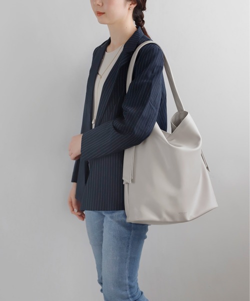 ハンドメイド　anemone ボーラーありワンハンドルバッグ アネモネ（ANEMONE）/レザー調ノットワンハンドルトートバッグの