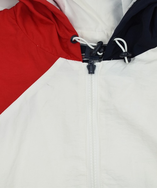 FILA（フィラ） ナイロンジャケット 「ヴィンテージ古着」FILA プル