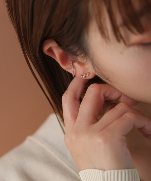 WAVEスタッズピアス K10 ダイヤモンド Lilas