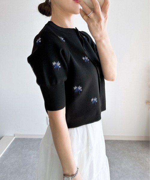 カーディガン 「ZOZO限定」花刺繍ニットカーディガン レディース &. NOSTALGIA カーディガン 「ZOZO限定」花刺繍ニット