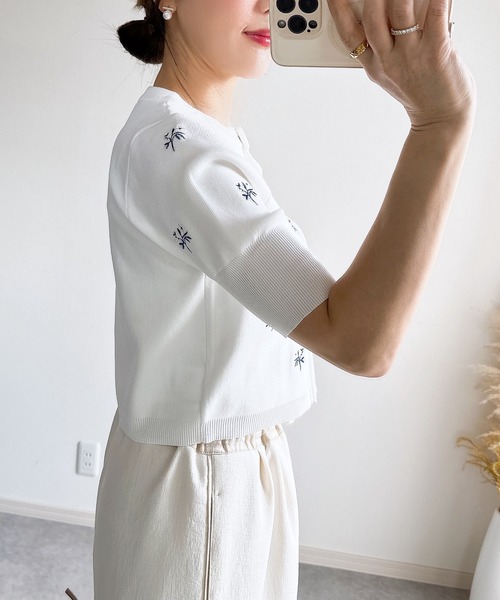 極美品♡Reneルネ♡お花刺繍カーディガン ホワイト 36 極美品♡Reneルネ♡お花刺繍カーディガン ホワイト 36 - メルカリ