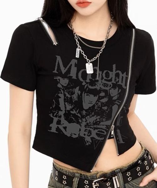 tシャツ A'GEM/9 × .kom 「.KOM/ドットケーオーエム」 ZIPデザインアシンメトリーTEE レディース