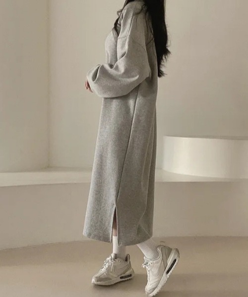 HOUGA 起毛裏毛ウェーブ切替スウェットワンピース HOUGA 起毛裏毛ウェーブ切替スウェットワンピース 【公式通販】