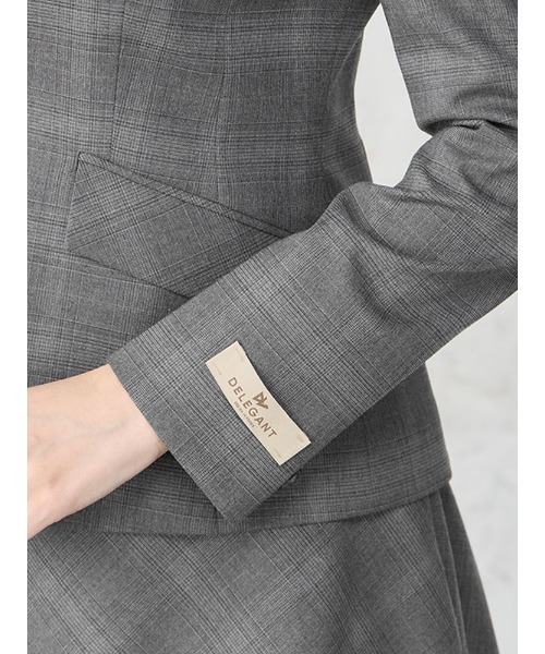 【美品】THE SUIT COMPANY グレー チェック セットアップ グレー チェック柄 ビジネススーツ 上下セット - メルカリ