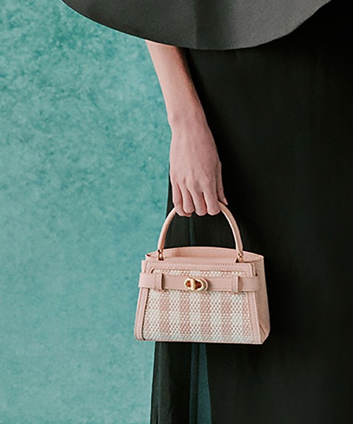 CHARLES ＆ KEITH ハンドバッグ Aubrielle オブリエル