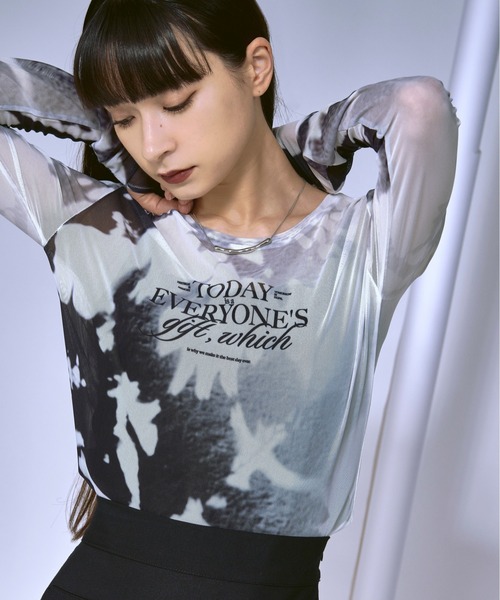 Ezick tシャツ Nuance spring ロゴニュアンスシアートップス