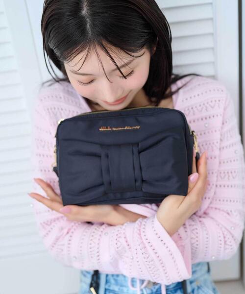 ショルダーバッグ・ポシェット JILLSTUART Avery black shoulder bag Amazon | [ジル バイ ジルスチュアート] パフィーポシェット