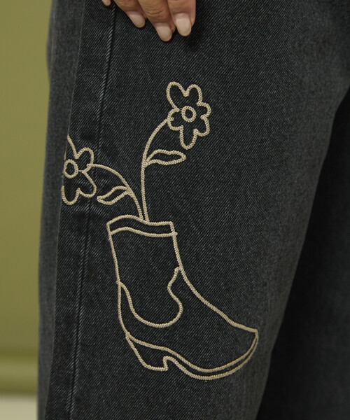 Freada（フリーダ） ジーンズ デニム デニムパンツ チェーンステッチ