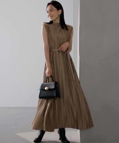 「anuans」 ノースリーブワンピース FREE ベージュ レディース_画像9