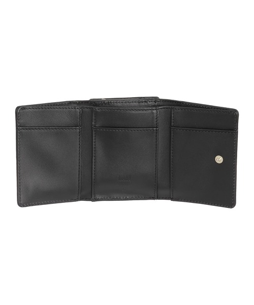 MARY QUANT（マリークヮント） 財布 マリークワント エンボスデイジー