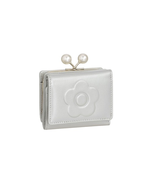 お値下げ）MARY QUANT マリークワント　三つ折り財布 ホワイト　折り財布 MARY QUANT（マリークヮント） マリークワント マリクワ 財布