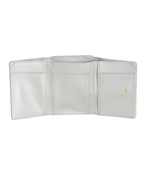 MARY QUANT（マリークヮント） 財布 マリークワント エンボスデイジー
